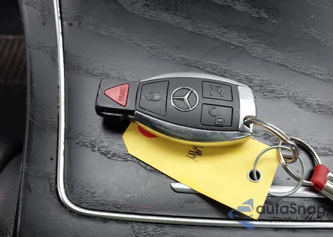 2019 Mercedes-Benz Glc 300 4Matic from USA, damaged, VIN WDC0G4KB6KF640497